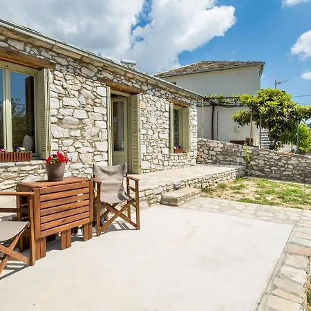 Ahirona Дом отдыха